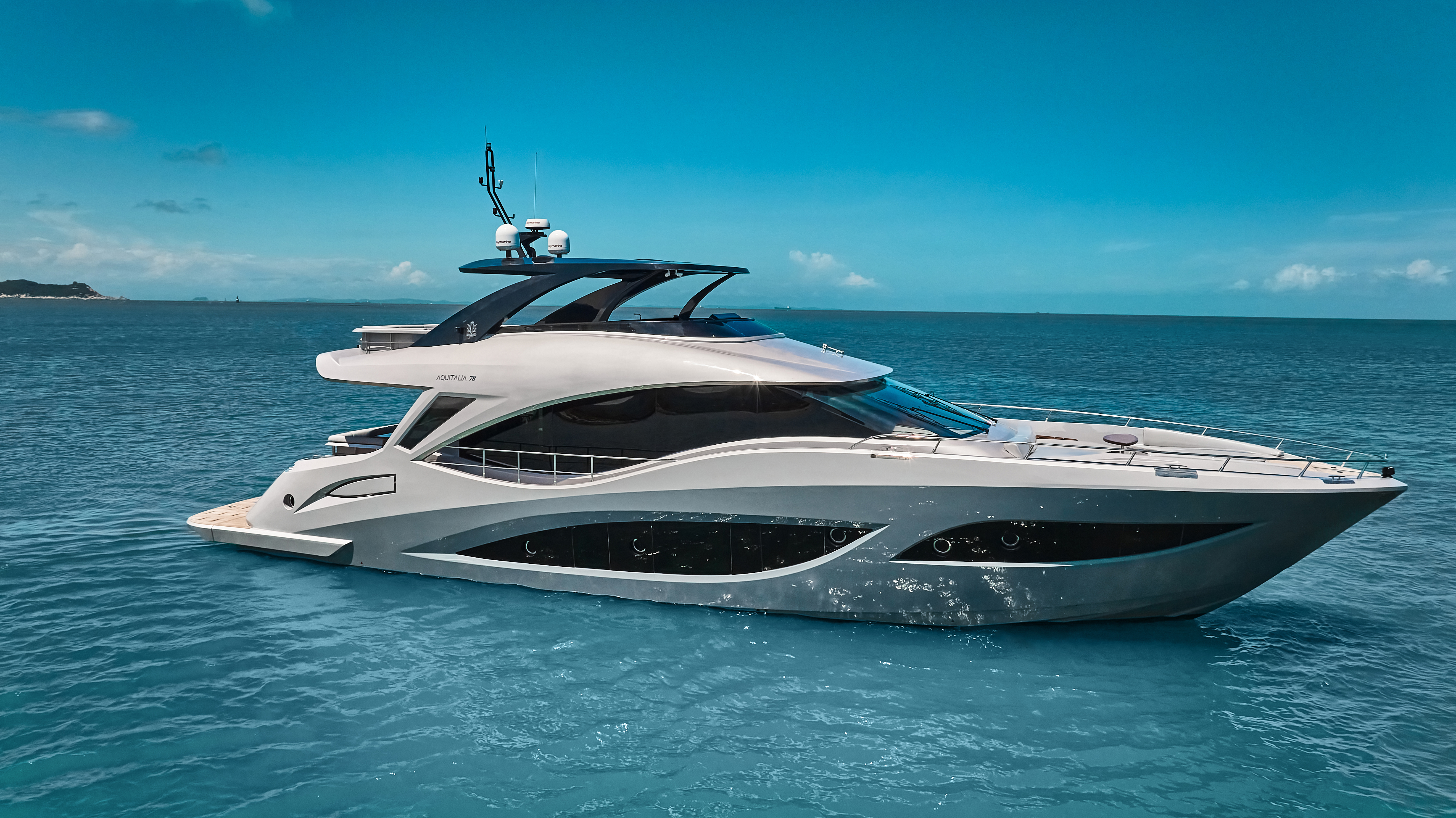 Aquitalia 78ft