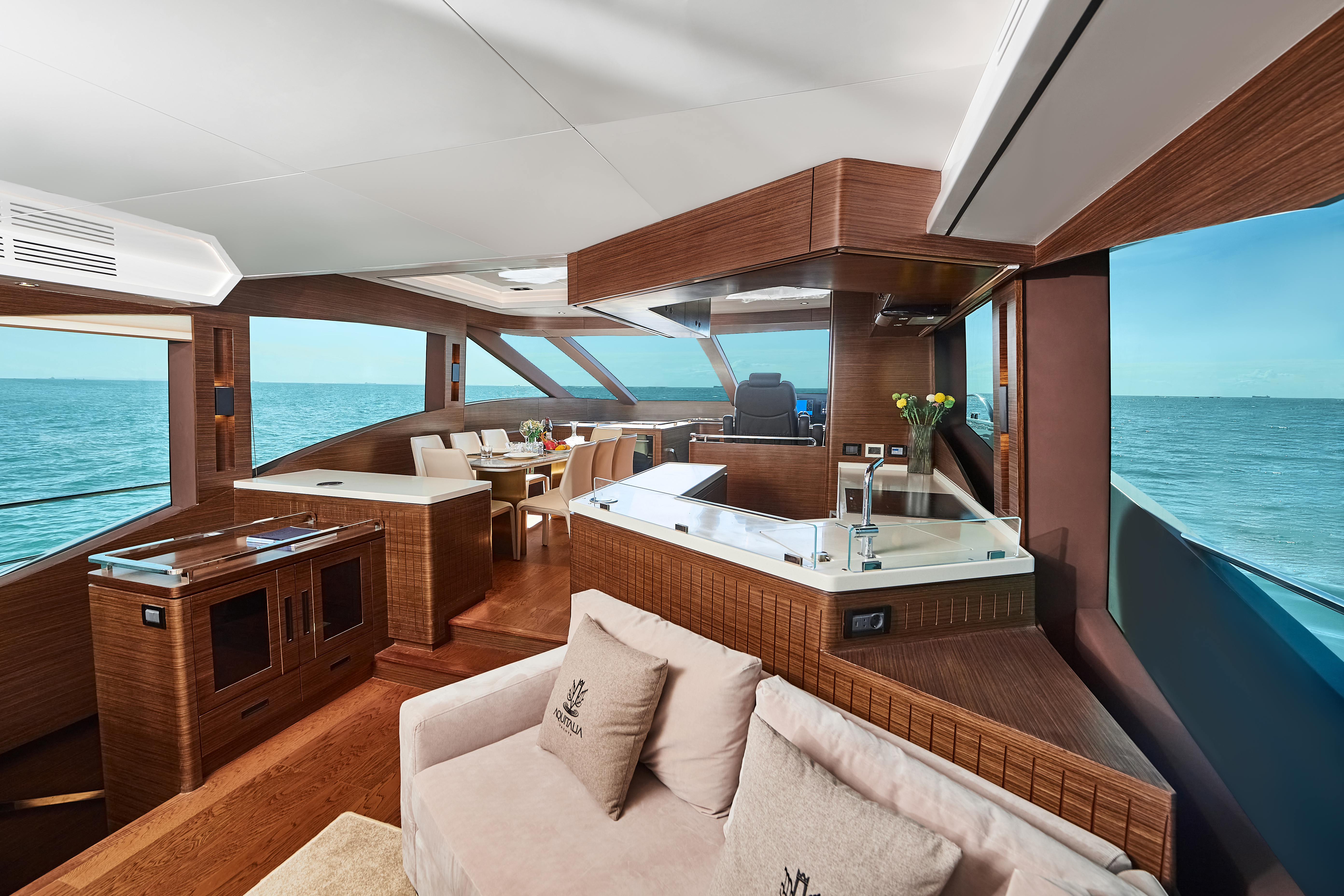 Aquitalia 78ft