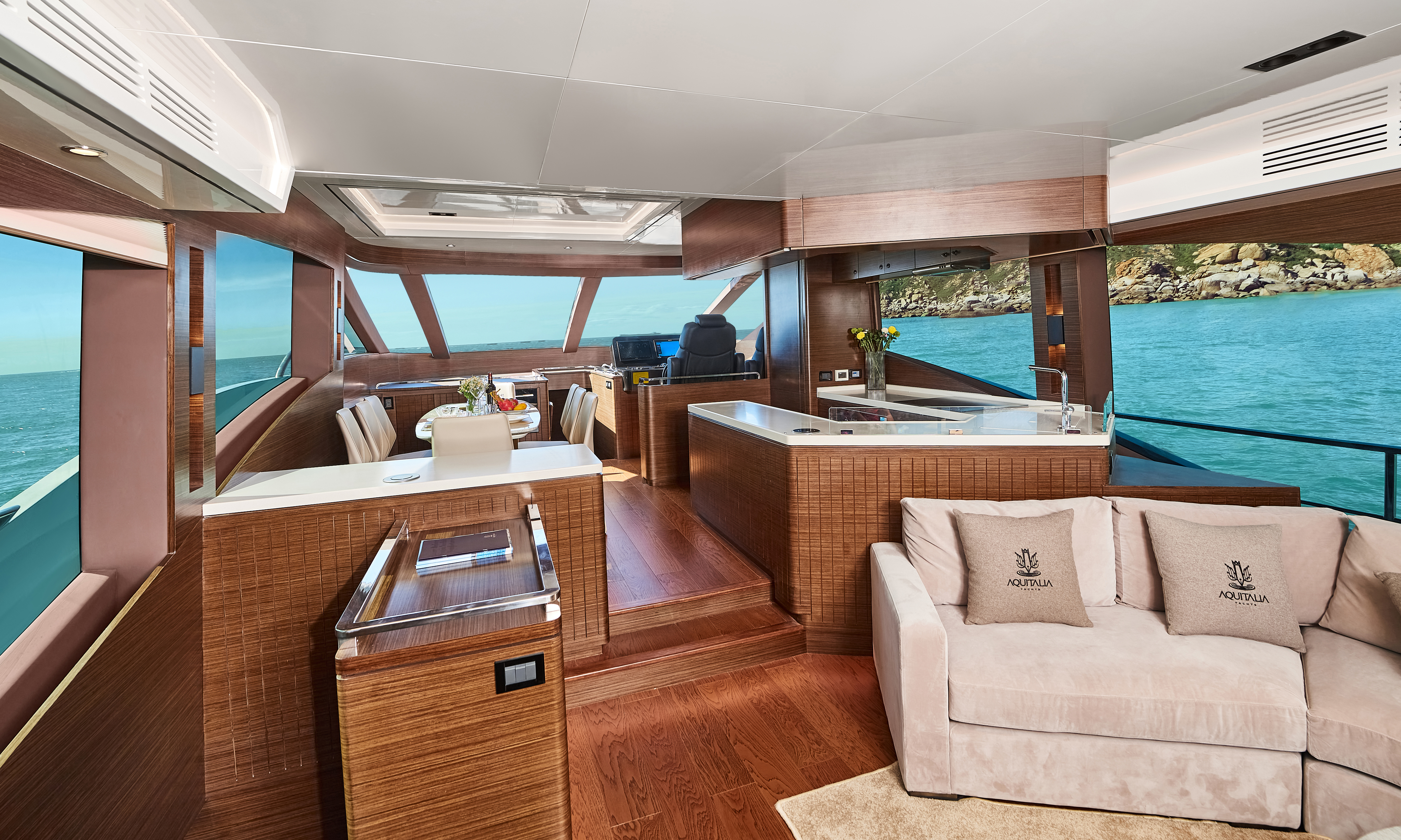 Aquitalia 78ft